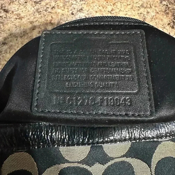 Coach Penelope Sig C Shoulder Bag Black Canvas Leather Jacquard Authenticated - Picture 5 of 16